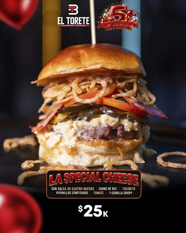 🍔🔥 LA SPECIAL CHEESE. Cumplimos 5 años y había que celebrarlo como sabemos: con una muy buena burger. 😮‍💨